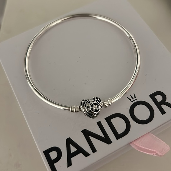 Pandora Celestial Heart Clasp Bangle Bracelet - Picture 4 of 4